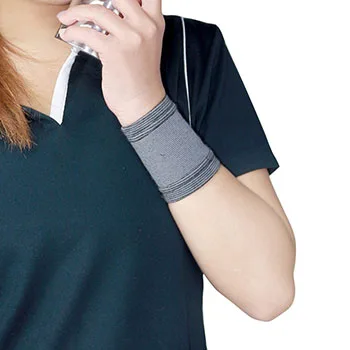 竹炭運動護腕RM-10134