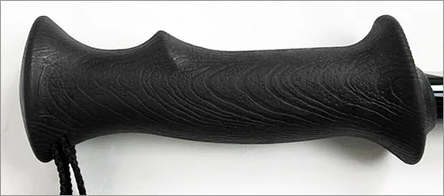 登山杖細節-人體工學握把