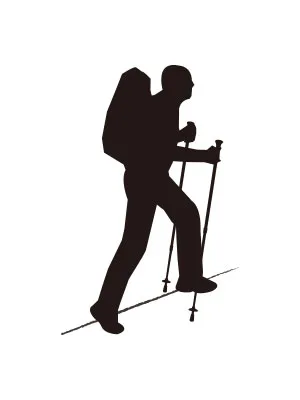 登山杖使用方式，上坡路段行走時